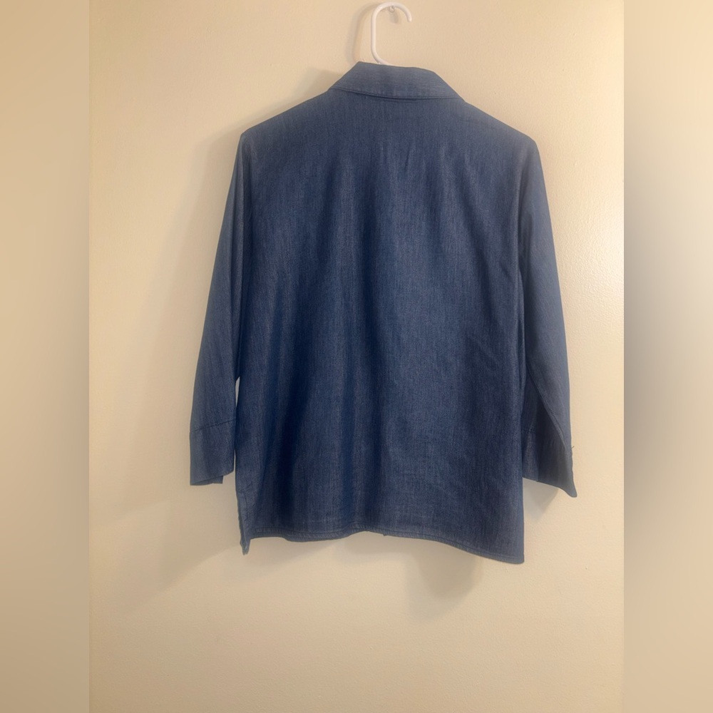Alfred Dunner Blue Denim Shirt Size 8 - Picture 5 of 8